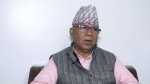 बिना सुरक्षाकर्मी एक्लै पार्टीको बैठकमा पुगे माधव नेपाल