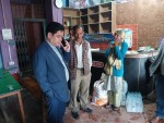 पहिरो पीडितसँग भेट्दै मन्त्री भण्डारी, उद्धार र राहतमा खटिन निर्देशन