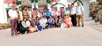 दशरथ चन्द बिद्यार्थी समाजले बुझायो बैतडीका जनप्रतिनिधिहरुलाई  ज्ञापनपत्र 