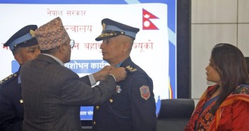 प्रहरी महानिरीक्षक कार्कीले लगाए दर्ज्यानी चिह्न