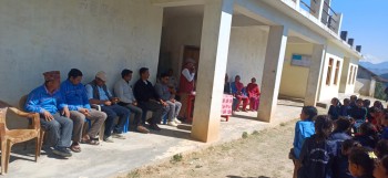 होली खेलेको रकम विद्यालयलाई प्रदान