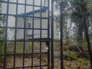 बैतडीको सतबाझस्थित नेपाल टेलिकमको टावरमा तालाबन्दी
