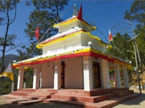 बैतडी: प्रसिद्ध विश्वनाथ धाममा महारुद्राभिषेक सम्पन्न
