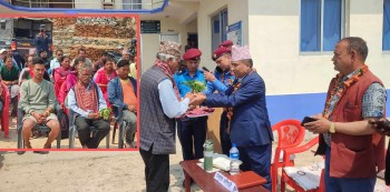 बैतडीको सुर्नया ६ मोतिनगरका  जिप चालक भट्ट सम्मानित