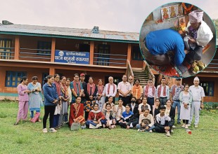 बैतडीमा पनि गुरुहरुलाई श्रद्धाभाव प्रकट गरि आर्शिवाद लिदै गुरुपूर्णिमा मनाइयो 