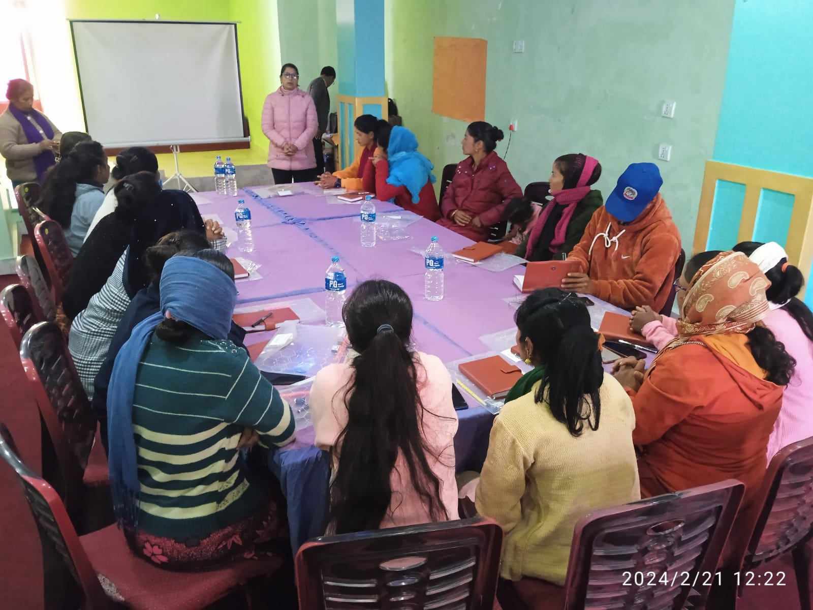 बैतडीमा युवा तथा महिला व्यवसायीहरुका लागिलाई ३ दिने उद्यमशिलता विकास तालिम सम्पन्न